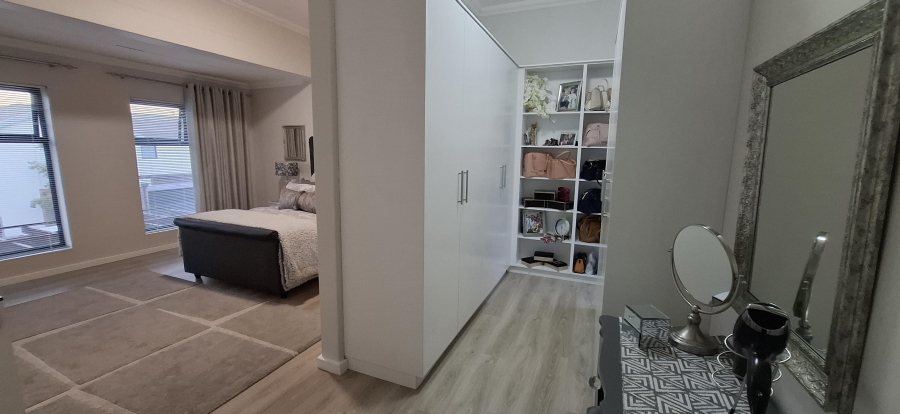 3 Bedroom Property for Sale in Langeberg Ridge Western Cape